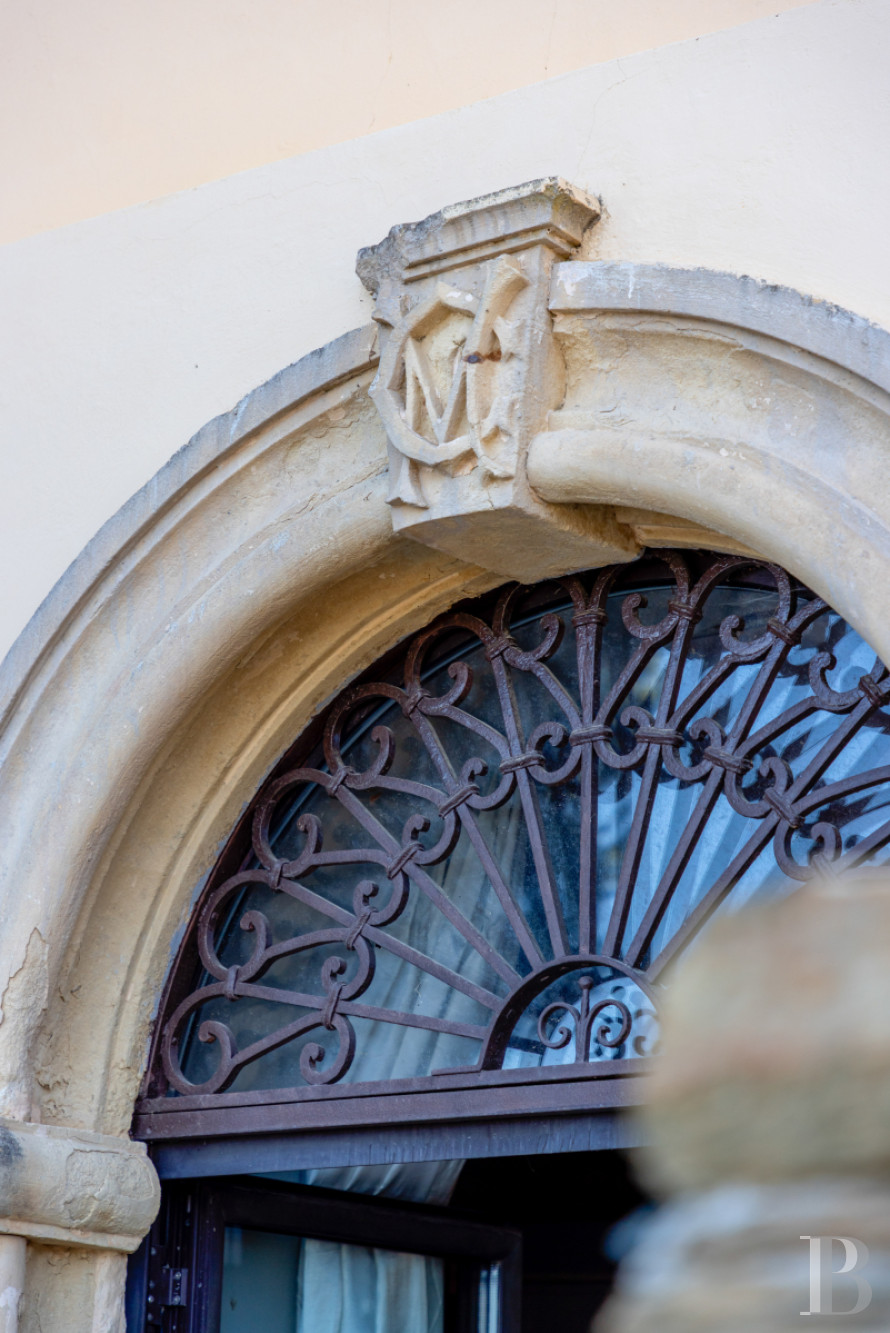 En Haute-Corse,  une villa du 19e siècle élevée en belvédère au cœur du village d’Oletta - photo  n°2